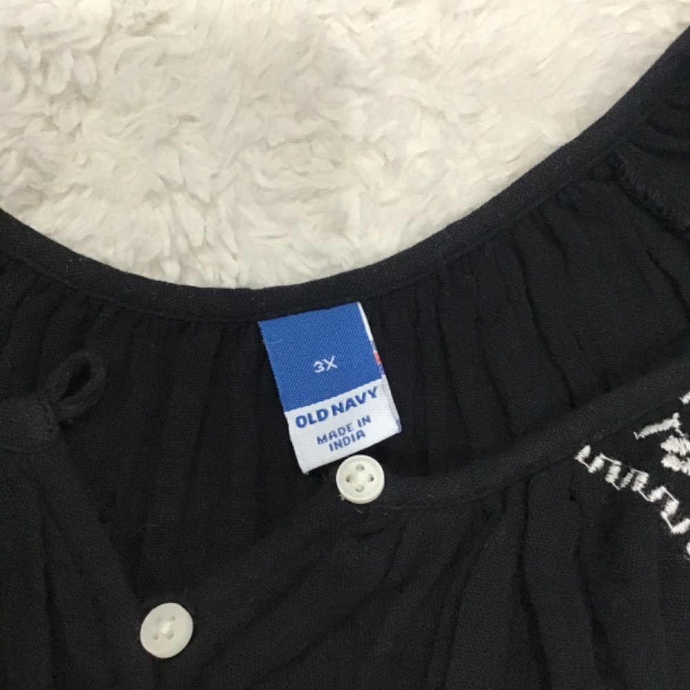 NWT Old Navy Women Size 3X Black Flutter Sleeve Embroidered Swing Blouse Boho - Picture 9 of 13